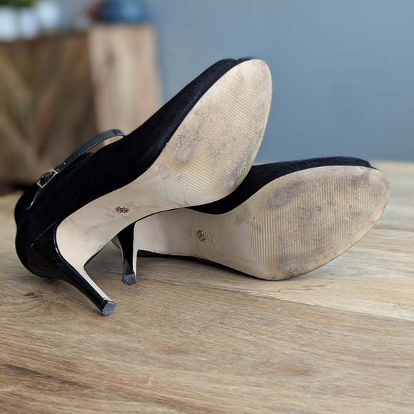 Ann Taylor Colette Suede Peep Toe, Size 10 - Picture 7 of 14